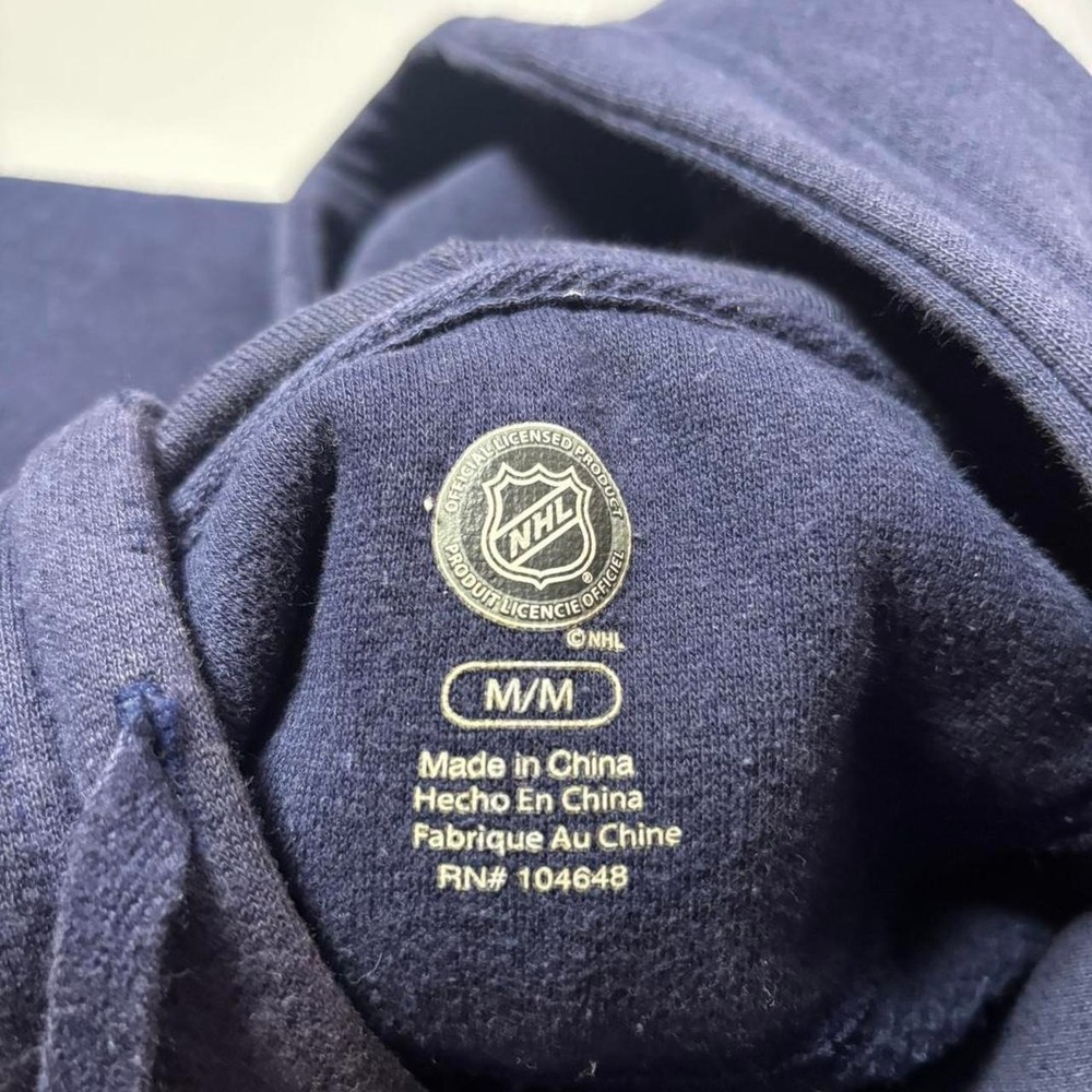 Toronto Maple Leafs NHL Pullover Hoodie Navy Blue - Size M - Picture 5 of 7